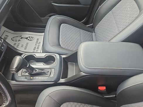 Used 2017 Chevrolet Colorado Z71 image 24