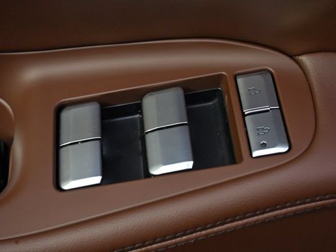 New 2027 Lincoln Navigator Reserve AWD/4WD image 24