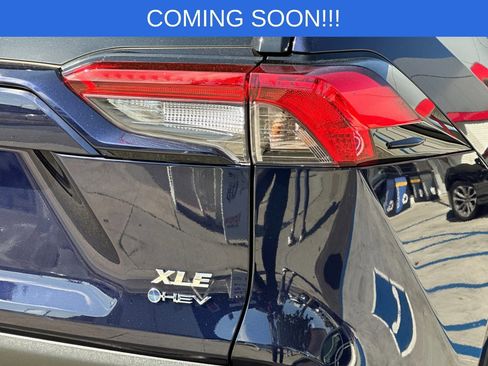 Certified 2025 Toyota RAV4 XLE AWD/4WD image 27