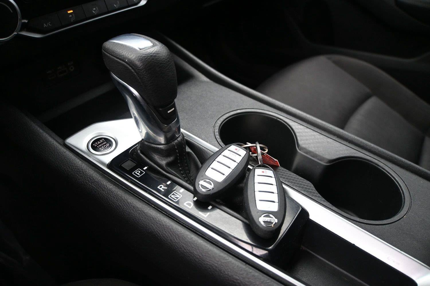 Used 2020 Nissan Altima 2.5 S FWD image 5