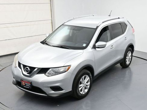 Used 2015 Nissan Rogue SV AWD/4WD image 35