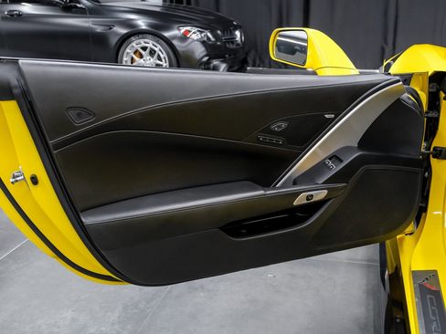 Used 2017 Chevrolet Corvette Grand Sport image 39