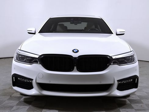 Used 2018 BMW 530i RWD image 5