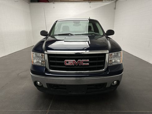 Used 2008 GMC Sierra 1500 W/T w/ Work Truck Preferred Package image 3