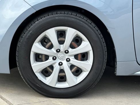 Used 2023 Toyota Corolla LE FWD image 34