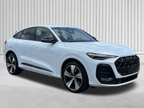 New 2026 Audi SQ5 Premium Plus AWD/4WD image 7