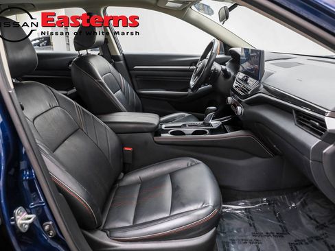 Used 2023 Nissan Altima 2.5 SR w/ SR Premium Package FWD image 22