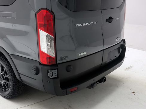 Used 2024 Ford Transit 350 XLT RWD image 10