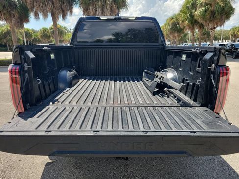 Used 2024 Toyota Tundra Limited AWD/4WD image 8