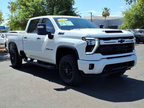 Used 2024 Chevrolet Silverado 3500 LT w/ Z71 Sport Edition AWD/4WD image 6