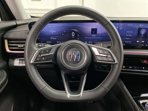 Used 2025 Buick Envision Sport Touring image 20