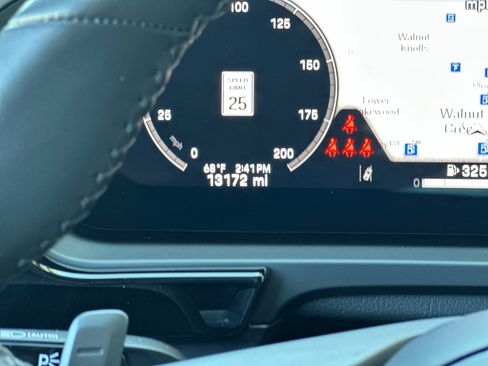 Certified 2025 Porsche Cayenne S AWD/4WD image 25