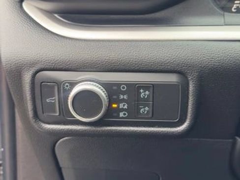 Certified 2022 Ford Explorer XLT AWD/4WD image 7