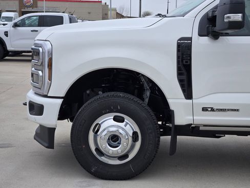 New 2026 Ford F350 Platinum AWD/4WD image 9