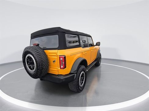 Used 2022 Ford Bronco Outer Banks w/ Sasquatch Package image 8