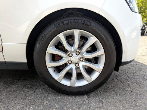 Used 2016 Land Rover Range Rover HSE image 50