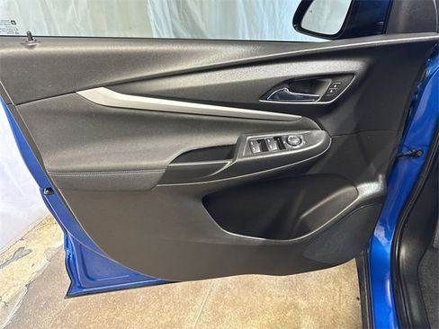 Used 2023 Chevrolet Bolt EUV LT w/ Driver Confidence Package image 21