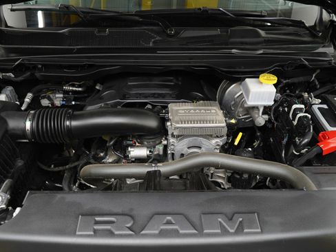 Used 2023 RAM 1500 Laramie image 33