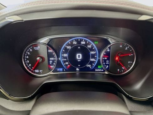 Used 2021 Chevrolet Blazer RS w/ Enhanced Convenience Package image 12