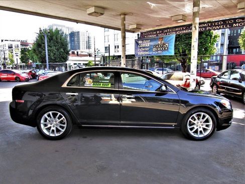 Used 2009 Chevrolet Malibu LTZ w/ Rear Power Package FWD image 5