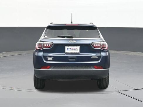 Used 2024 Jeep Compass Latitude AWD/4WD image 10