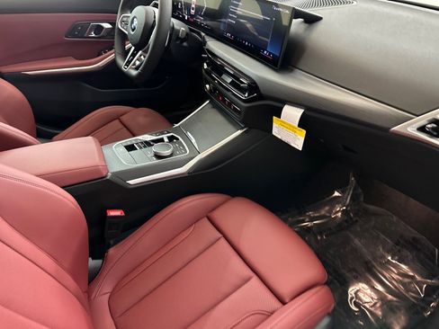 New 2026 BMW 330i xDrive Sedan w/ M Sport Package image 27