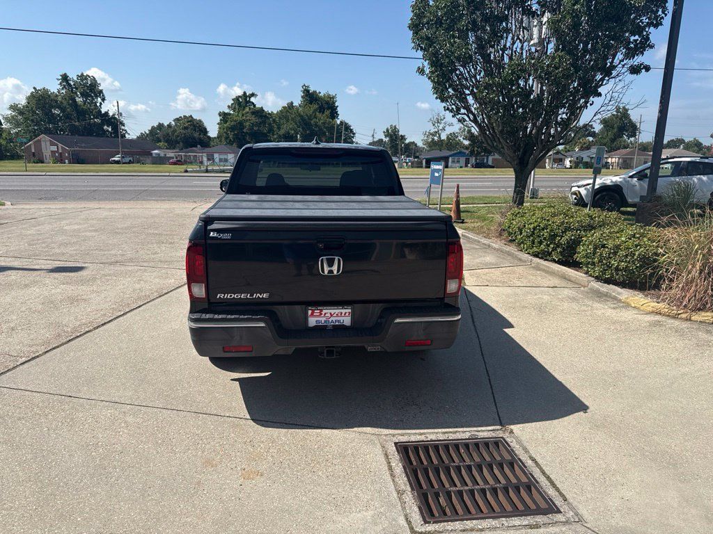 Used 2017 Honda Ridgeline Sport image 6