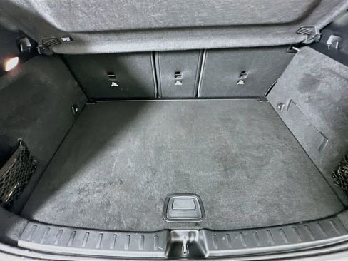 Used 2025 Mercedes-Benz GLA 250 image 26