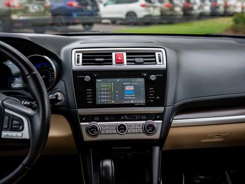 Used 2016 Subaru Legacy 2.5i Limited image 7