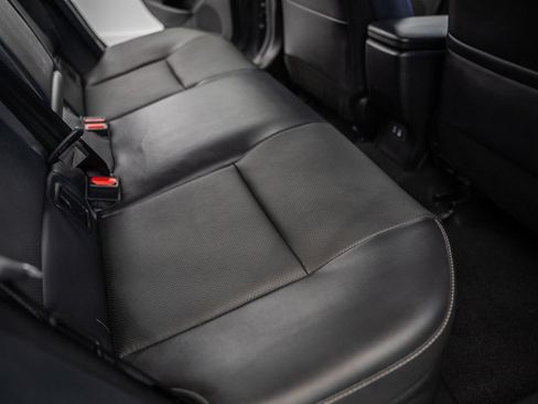 Certified 2023 Toyota Prius XLE FWD image 32