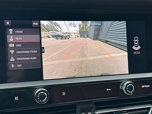 Used 2023 Porsche Macan S image 20