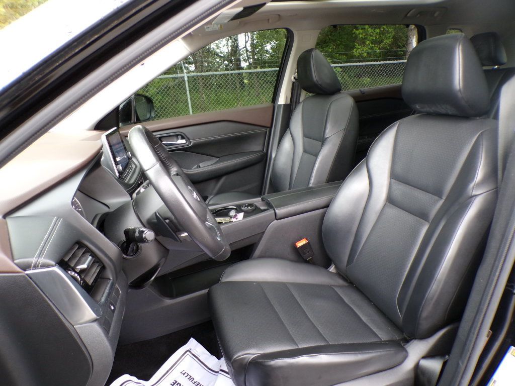 Used 2022 Nissan Rogue SV w/ SV Premium Package AWD/4WD image 13