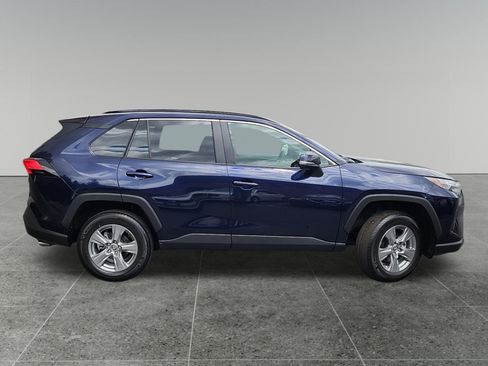 Certified 2025 Toyota RAV4 XLE AWD/4WD image 8