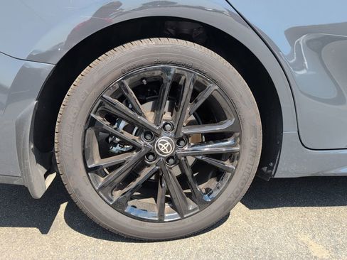 Certified 2025 Toyota Camry SE FWD image 10