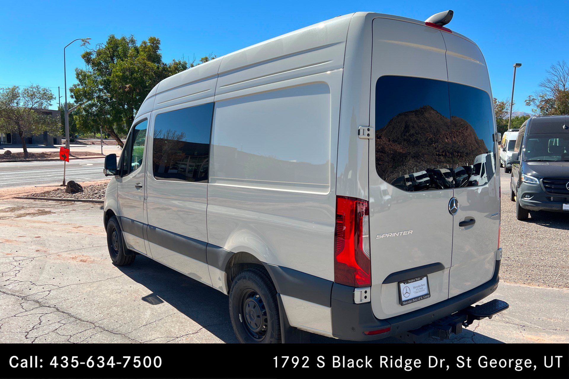 Used 2026 Mercedes-Benz Sprinter 2500 image 3