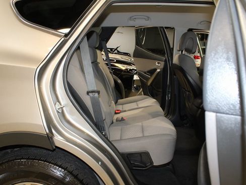 Used 2017 Hyundai Santa Fe Sport image 14