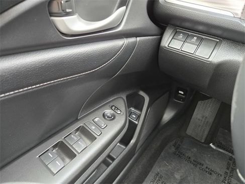 Used 2019 Honda Civic EX-L image 21