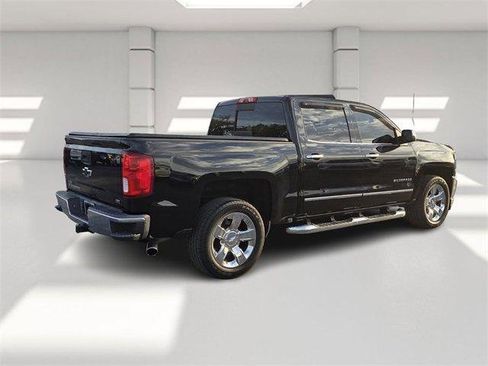 Used 2017 Chevrolet Silverado 1500 LTZ w/ Sport Package image 5