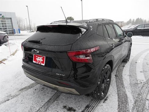 New 2026 Chevrolet Trax ACTIV w/ Driver Confidence Package image 5