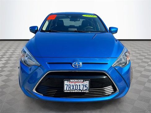Used 2016 Scion iA image 2