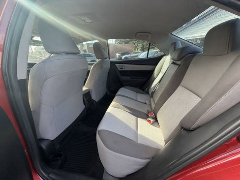 Used 2019 Toyota Corolla LE FWD image 11