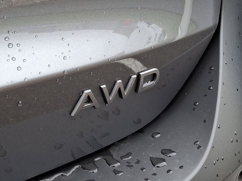 New 2026 Nissan Kicks S image 6