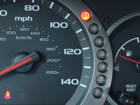 Used 2005 Honda Pilot EX-L image 8