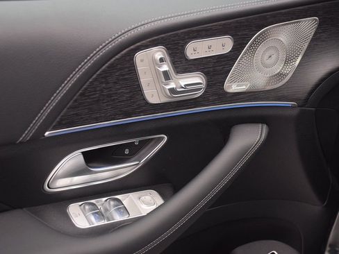 New 2026 Mercedes-Benz GLE 53 AMG 4MATIC Coupe image 21