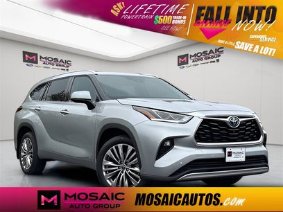 Used 2023 Toyota Highlander Platinum
