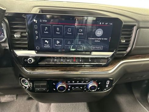 Used 2024 GMC Sierra 1500 SLE image 21