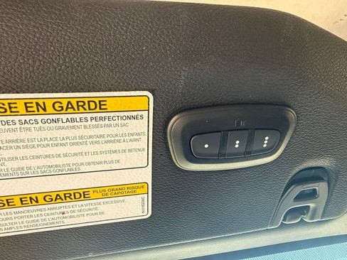 Used 2021 Jeep Wrangler Unlimited Sahara AWD/4WD image 21