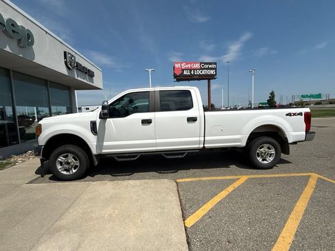 Used 2017 Ford F250 XL w/ Power Equipment Group AWD/4WD image 4