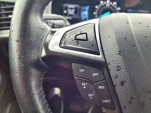 Certified 2024 Ford Edge SEL image 24