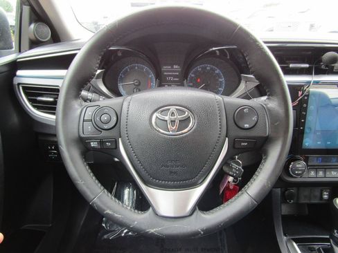 Used 2015 Toyota Corolla S FWD image 13